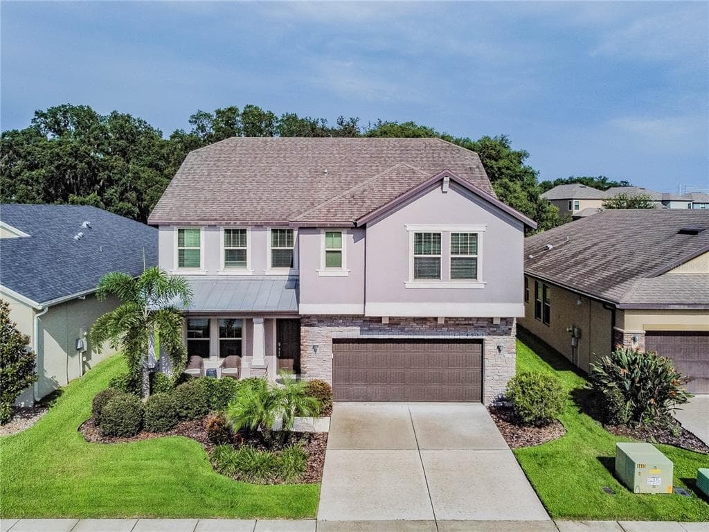4933 ROLLING GREEN DRIVE WESLEY CHAPEL, FL 33543