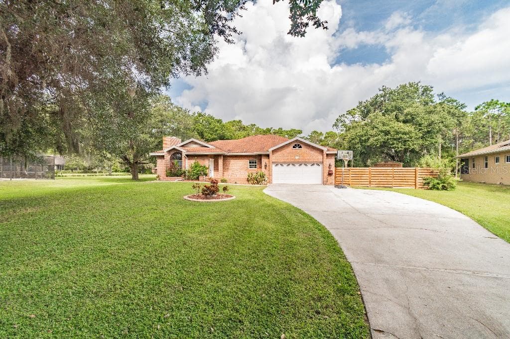 6412 98TH STREET E BRADENTON, FL 34202