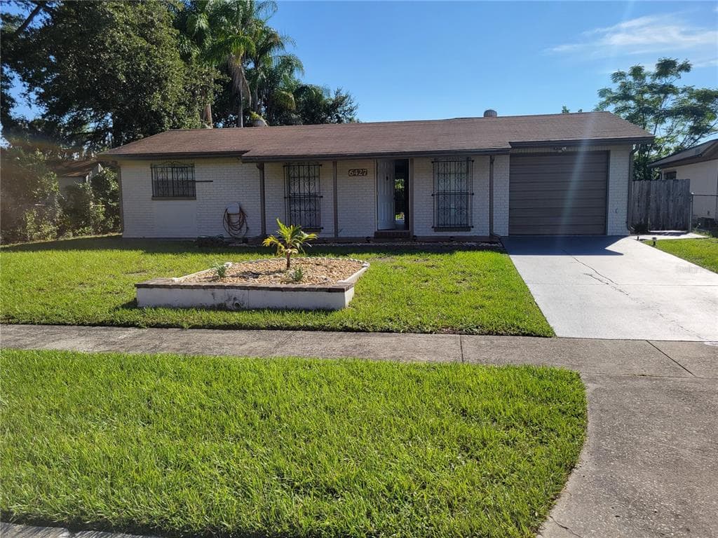 6427 WILLOW WOOD LANE TAMPA, FL 33634