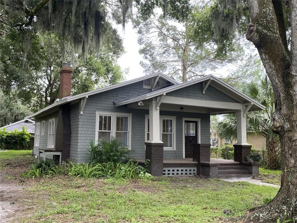 1144 W WALNUT STREET LAKELAND, FL 33815