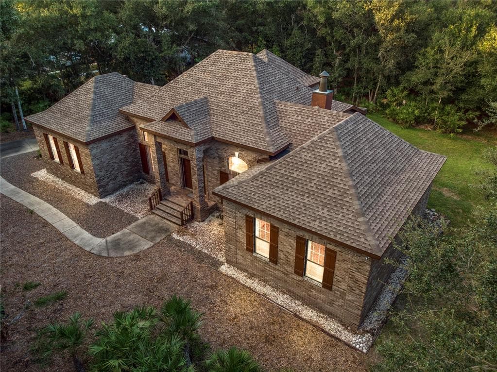 10412 FOREST RUN DRIVE BRADENTON, FL 34211