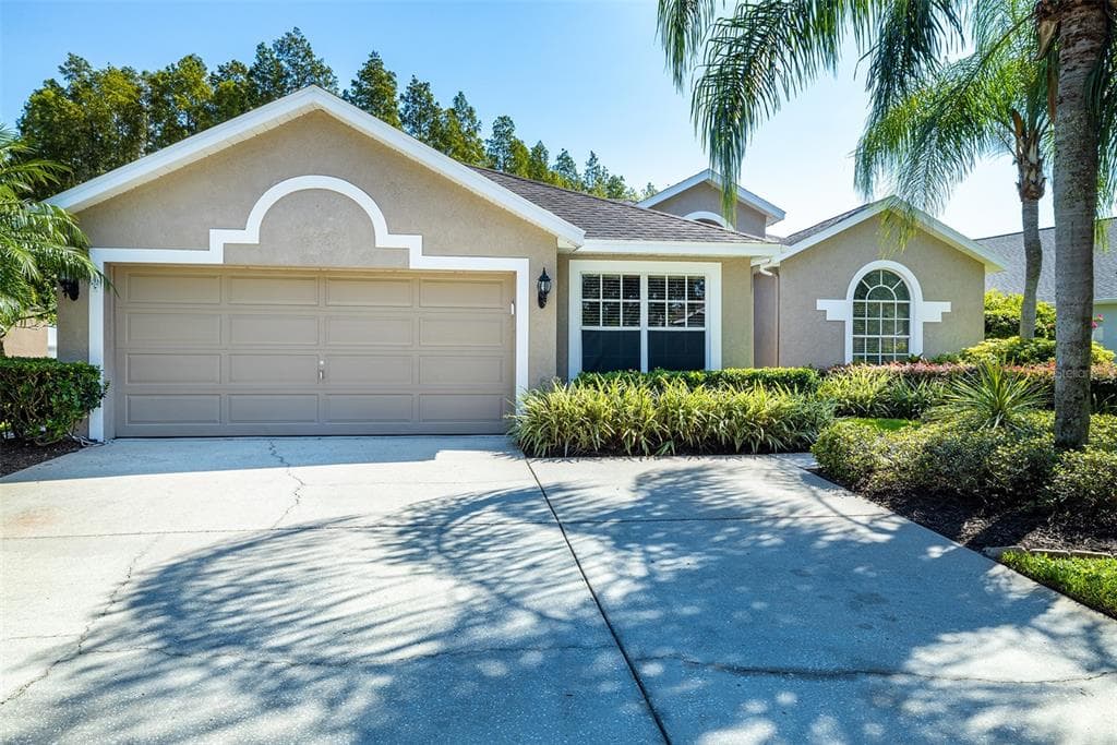 18913 MAISONS DRIVE