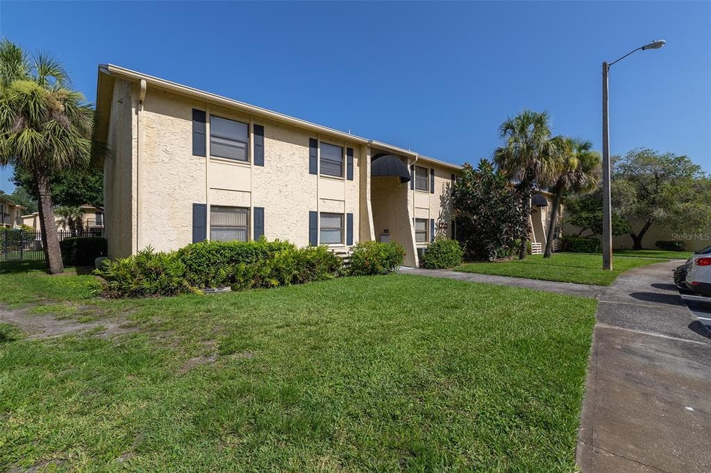 7523 DOLONITA DRIVE TAMPA, FL 33615