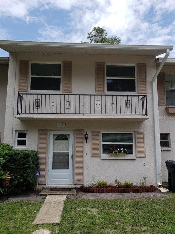 11743 WESSON CIRCLE E TAMPA, FL 33618