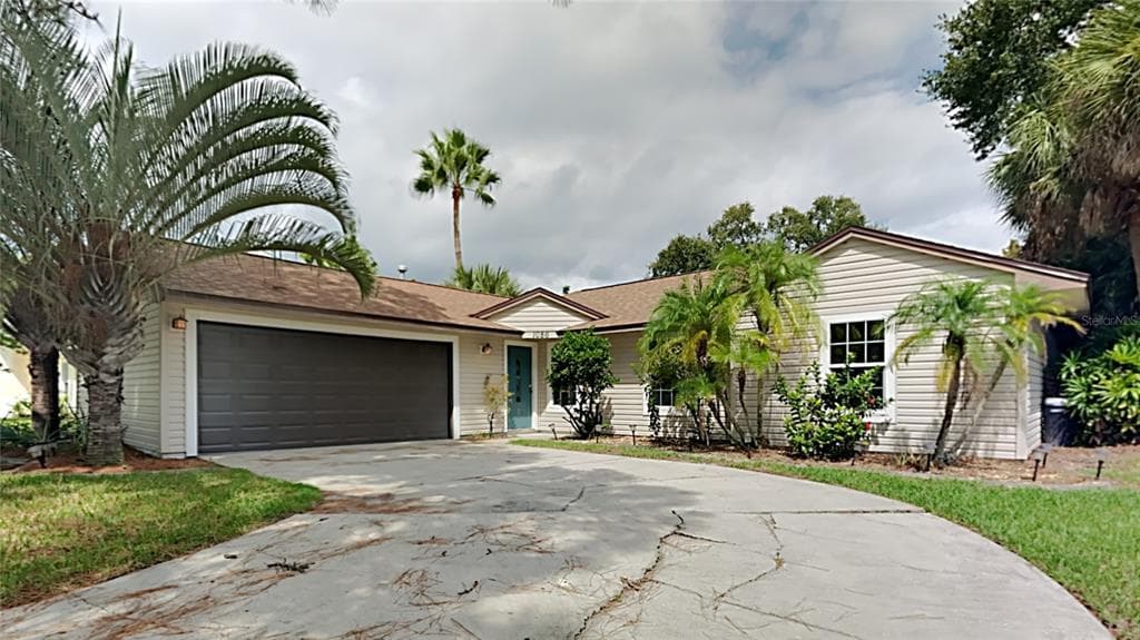 1086 WOODSMERE PARKWAY ROCKLEDGE, FL 32955