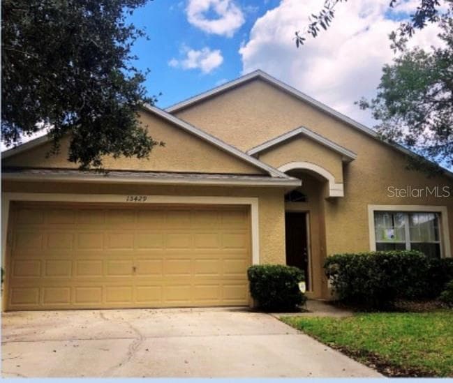 15429 LAKE BELLA VISTA DRIVE TAMPA, FL 33625