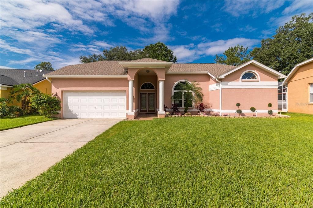 5607 WALKINGSTICK LANE WESLEY CHAPEL, FL 33543