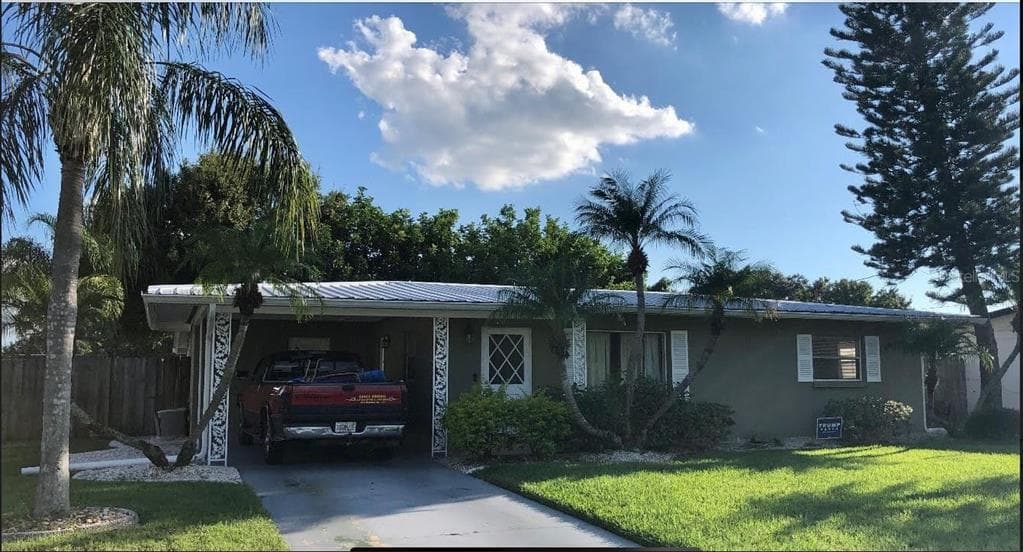 532 FAIRFAX LANE APOLLO BEACH, FL 33572