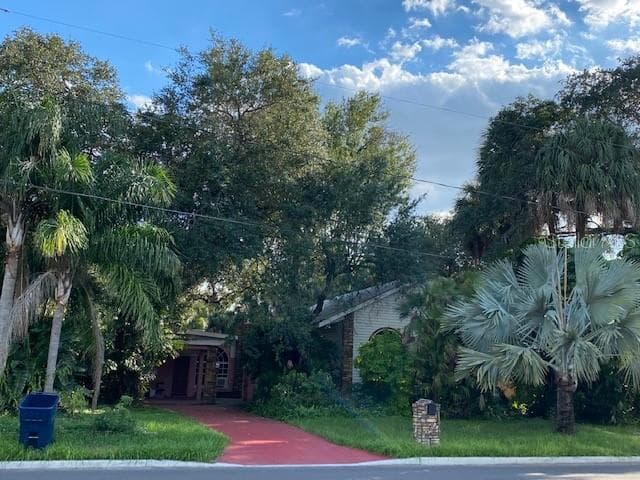 4008 W WATROUS AVENUE TAMPA, FL 33629