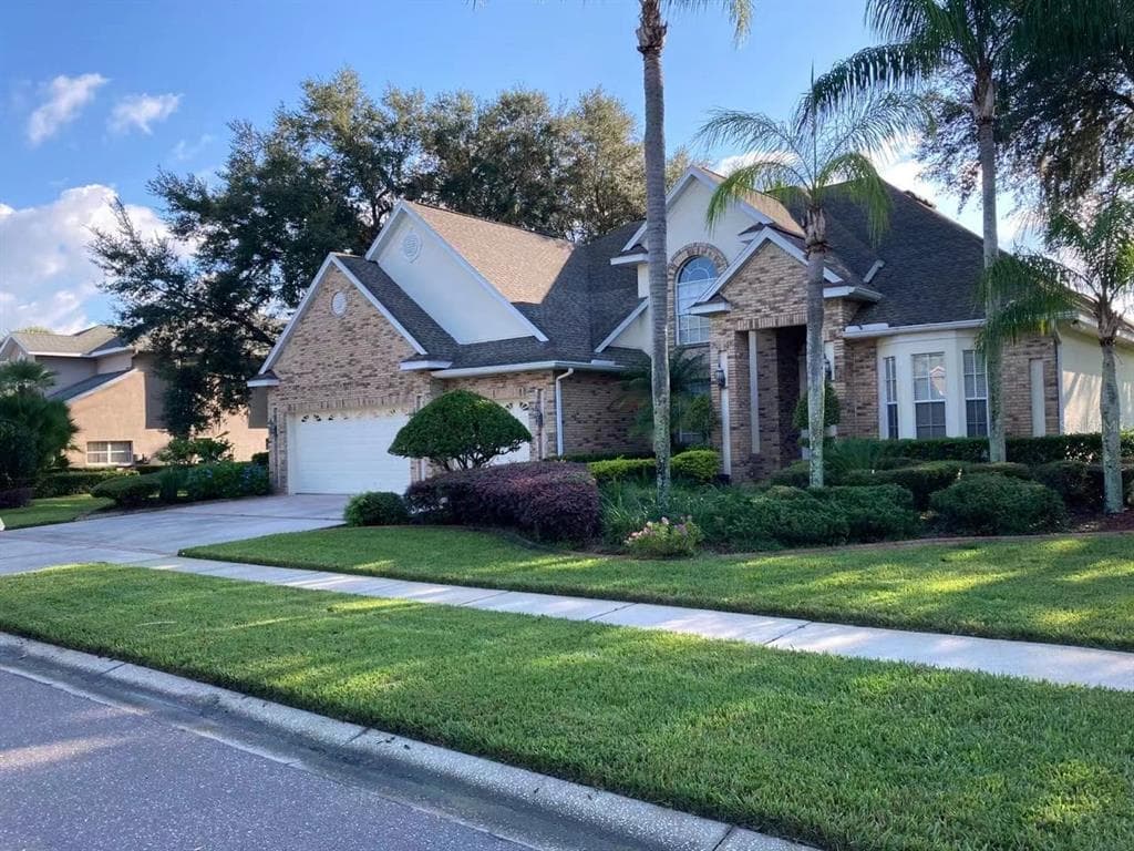 3818 S NINE DRIVE VALRICO, FL 33596