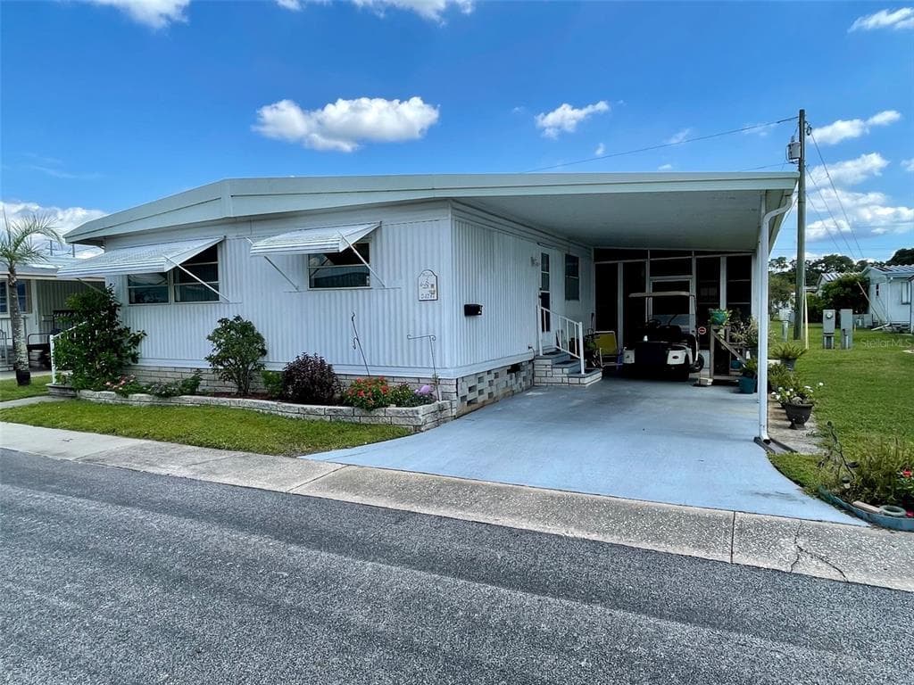 34247 CANAL DRIVE N PINELLAS PARK, FL 33781