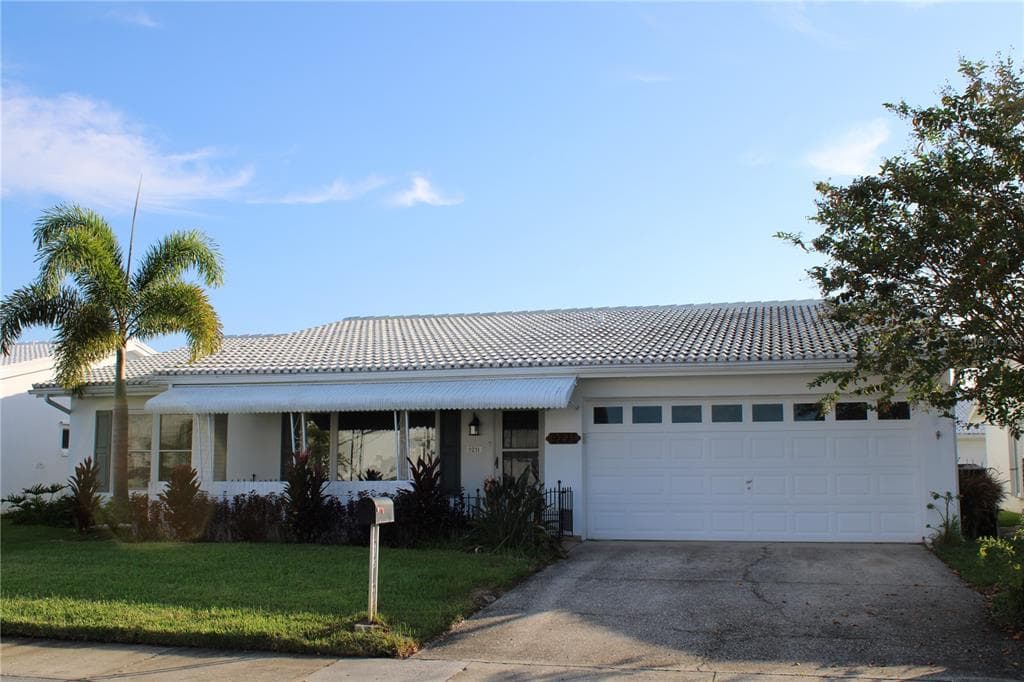 9211 37TH STREET N UNIT 6
