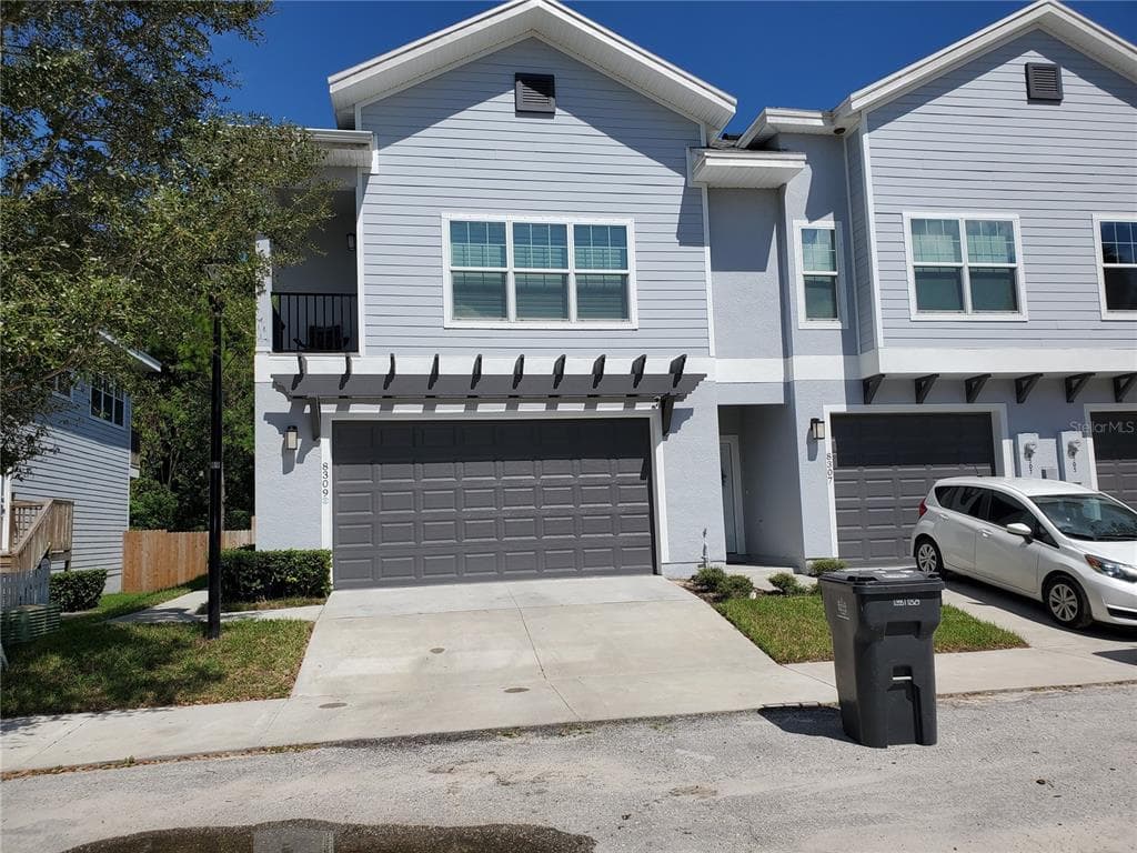 8309 KING BLOSSOM COURT TAMPA, FL 33615