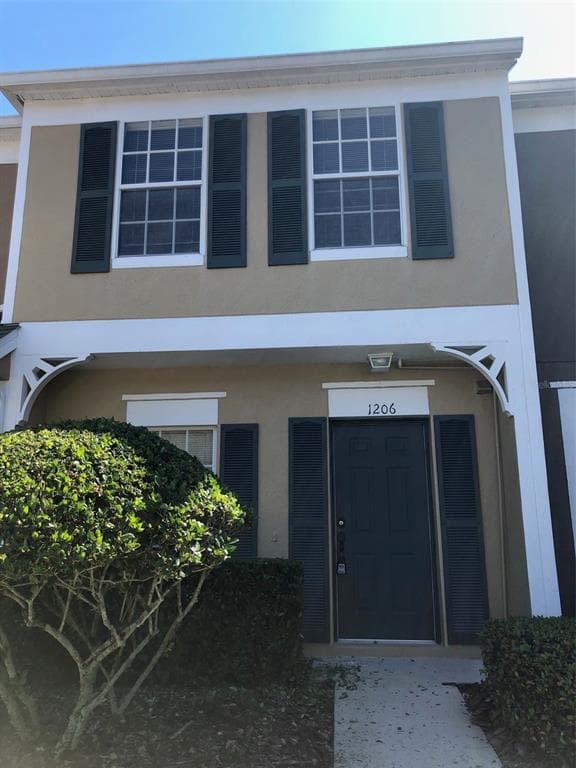 1206 KENNEWICK COURT WESLEY CHAPEL, FL 33543