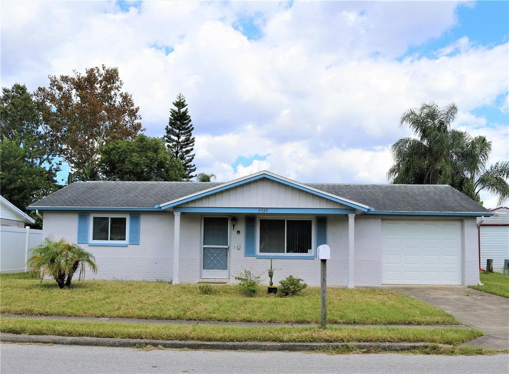 5735 ELENA DRIVE HOLIDAY, FL 34690