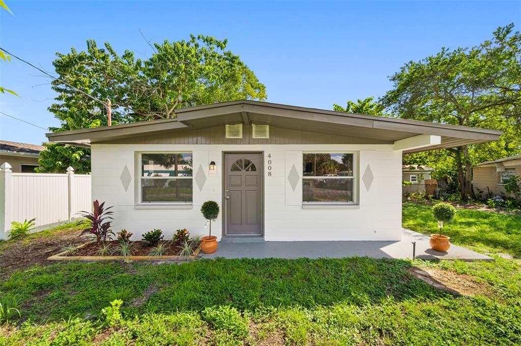 4008 TREASURE CIRCLE TAMPA, FL 33616