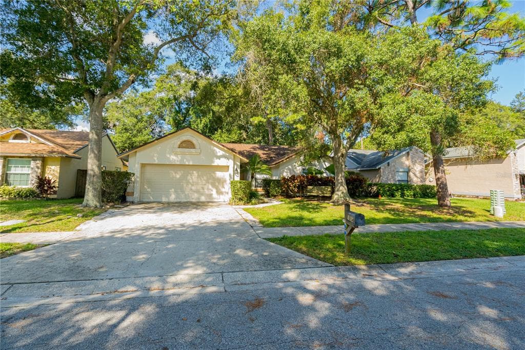 1954 BROOKSTONE WAY CLEARWATER, FL 33760