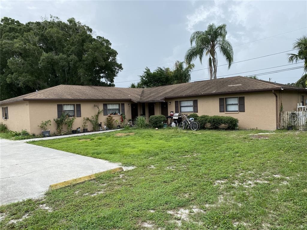 2741 SOUTH DRIVE CLEARWATER, FL 33759