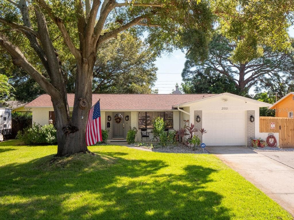 2001 59TH STREET N ST PETERSBURG, FL 33710