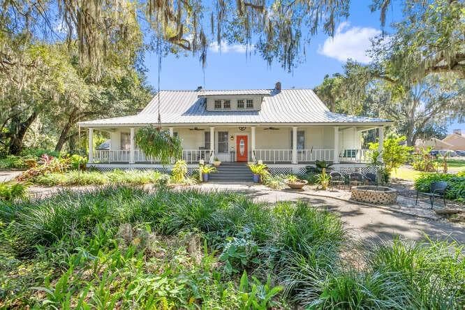 616 CHASTAIN ROAD SEFFNER, FL 33584