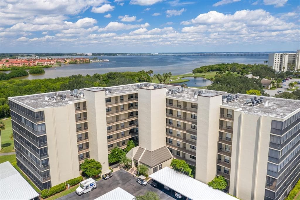 3400 COVE CAY DRIVE UNIT 2B CLEARWATER, FL 33760