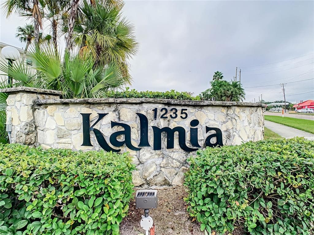 1235 S HIGHLAND AVENUE UNIT 2-307 CLEARWATER, FL 33756