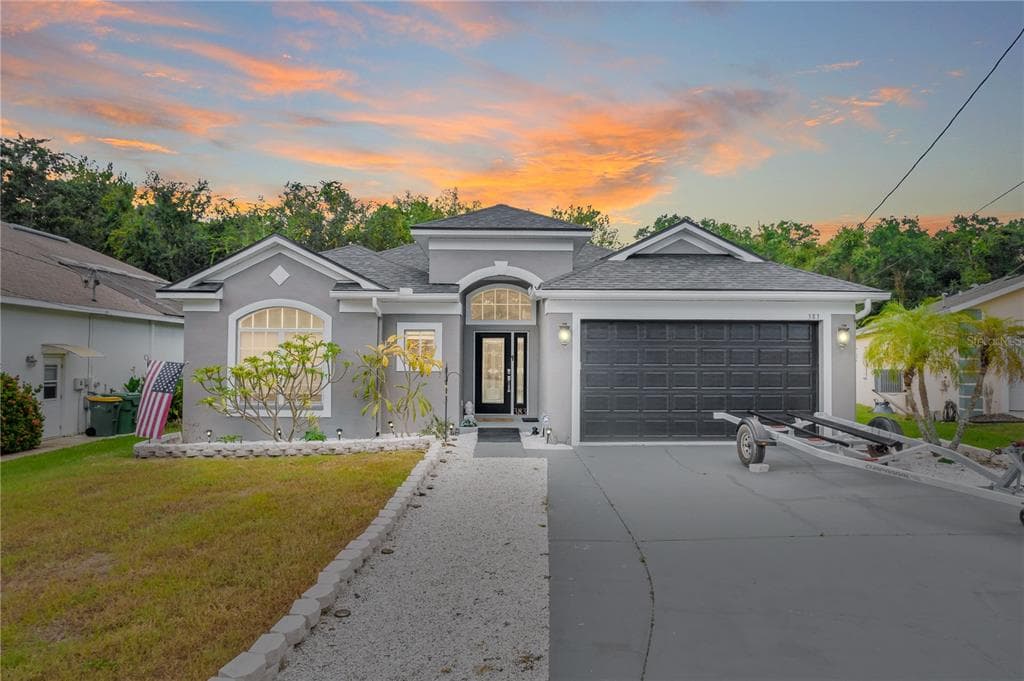 383 DIXIE HIGHWAY TARPON SPRINGS, FL 34689