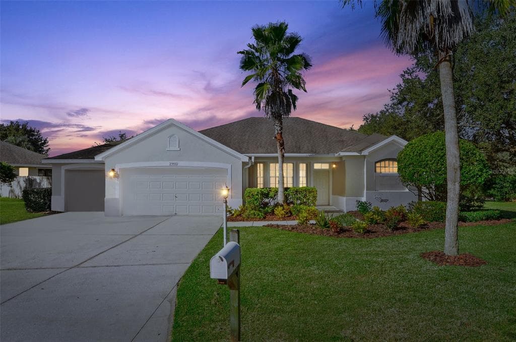 2901 HAMMOCK VISTA COURT PLANT CITY, FL 33566