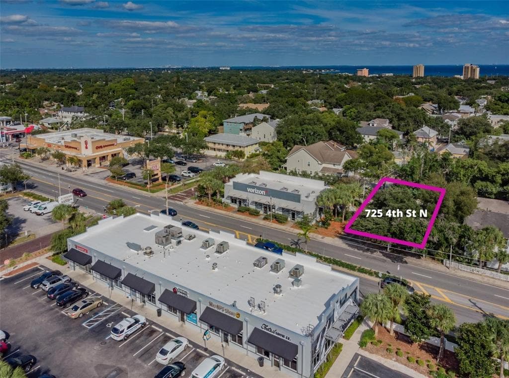 725 4TH STREET N ST PETERSBURG, FL 33701