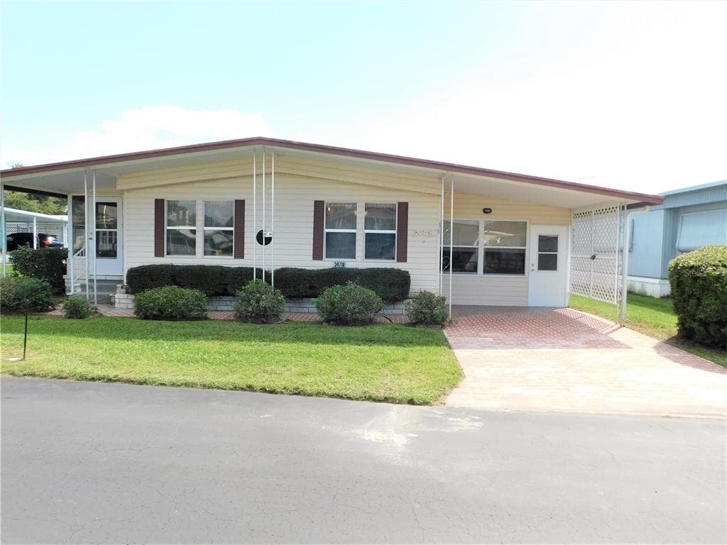 34710 PETUNIA PLACE ZEPHYRHILLS, FL 33541