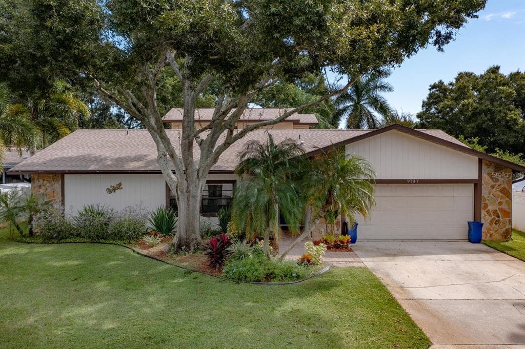 9737 135TH STREET SEMINOLE, FL 33776