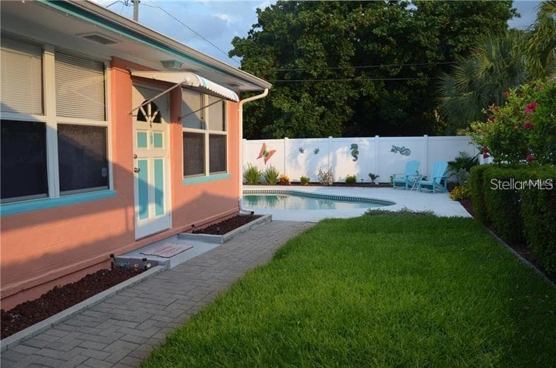 320 79TH AVENUE ST PETE BEACH, FL 33706