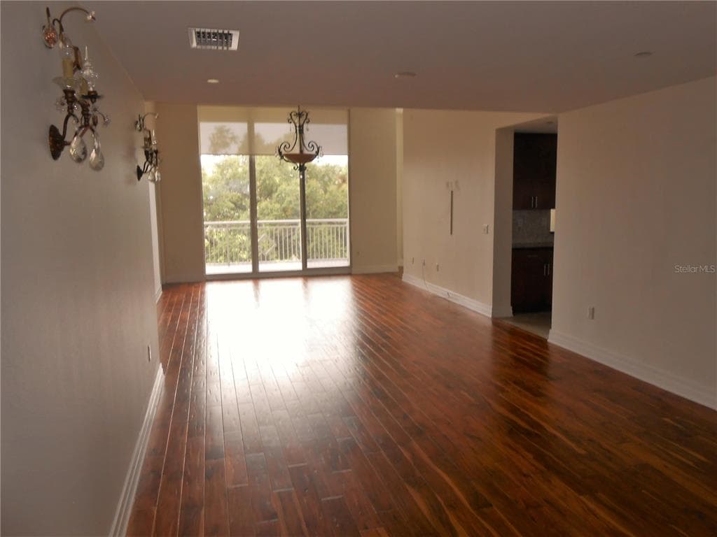 331 CLEVELAND STREET UNIT 104 CLEARWATER, FL 33755