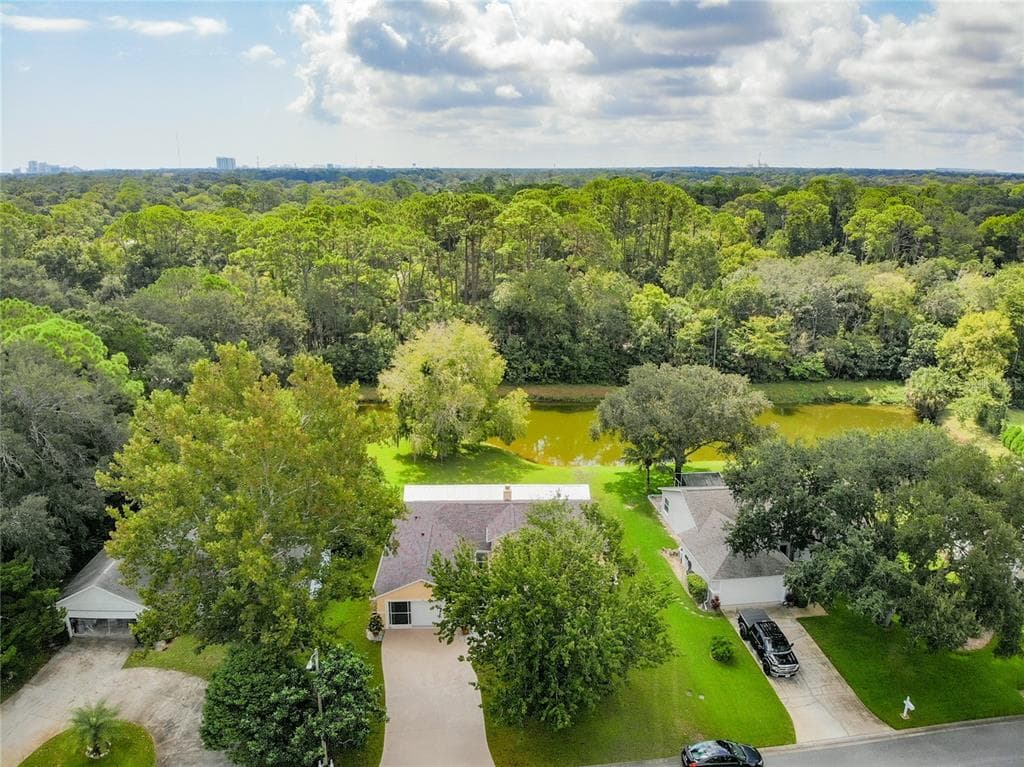 4 PARK RIDGE WAY ORMOND BEACH, FL 32174