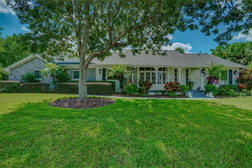 1203 LAKE POINT DRIVE LAKELAND, FL 33813