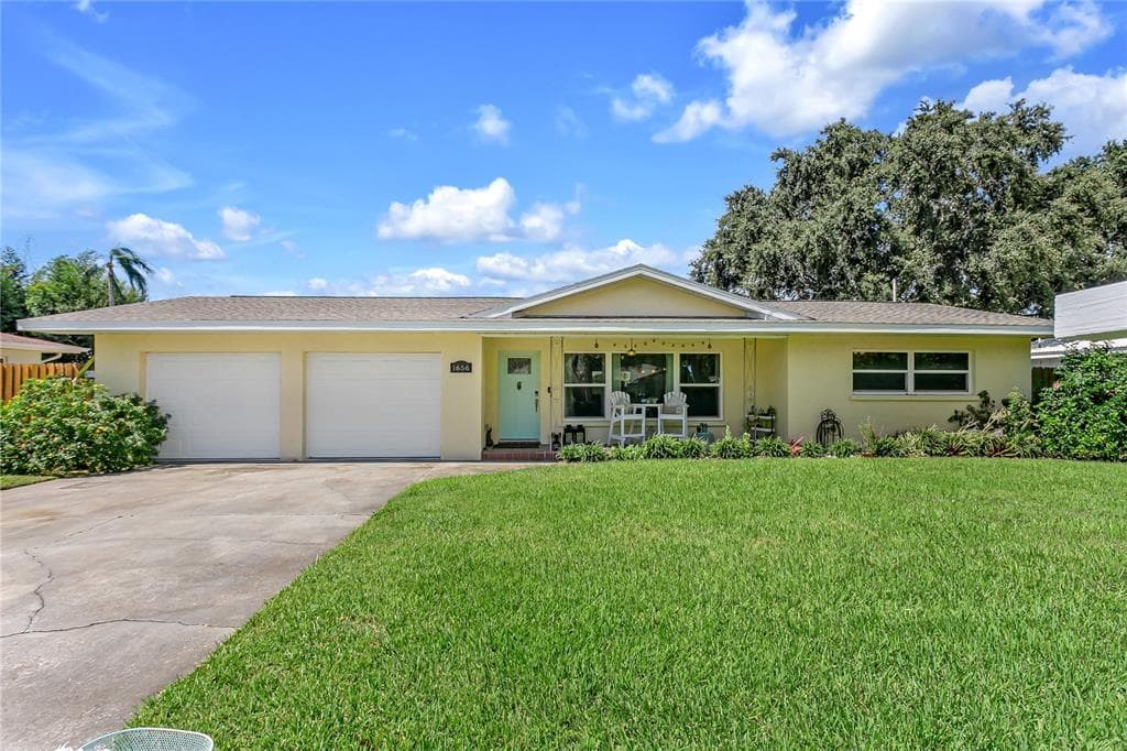 1656 SAN ROY DRIVE DUNEDIN, FL 34698