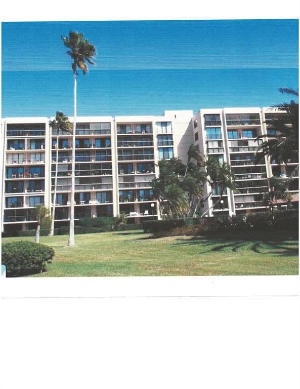 100 OAKMONT LANE UNIT 705 BELLEAIR, FL 33756