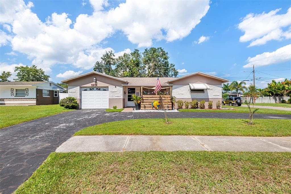 5901 32ND AVENUE N ST PETERSBURG, FL 33710