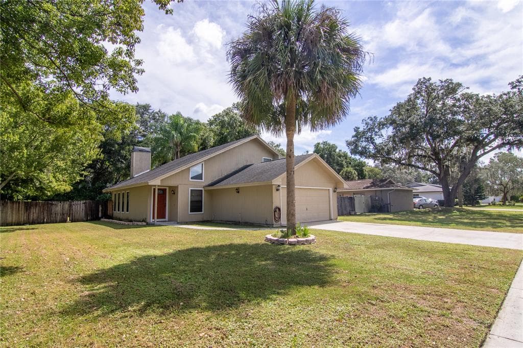 14201 BRIARTHORN DRIVE TAMPA, FL 33625