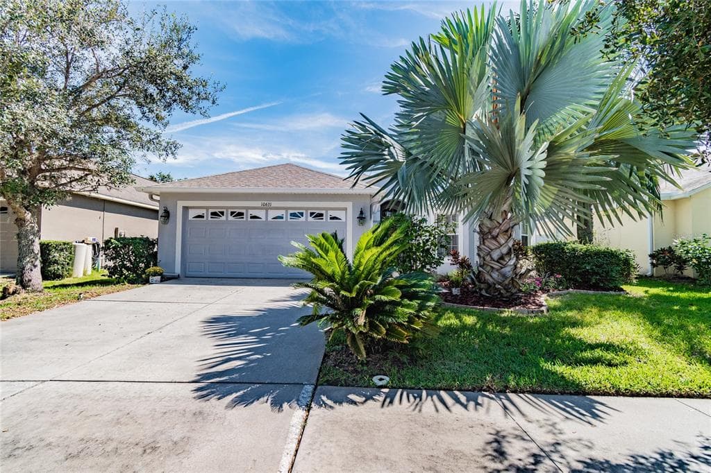 10631 LIBERTY BELL DRIVE TAMPA, FL 33647