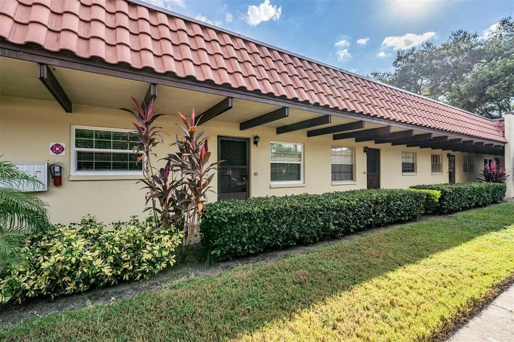 1701 PINEHURST ROAD UNIT 3E DUNEDIN, FL 34698