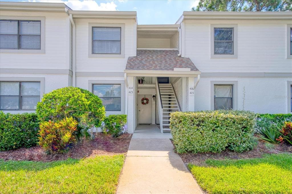 413 MEADOW LANE OLDSMAR, FL 34677