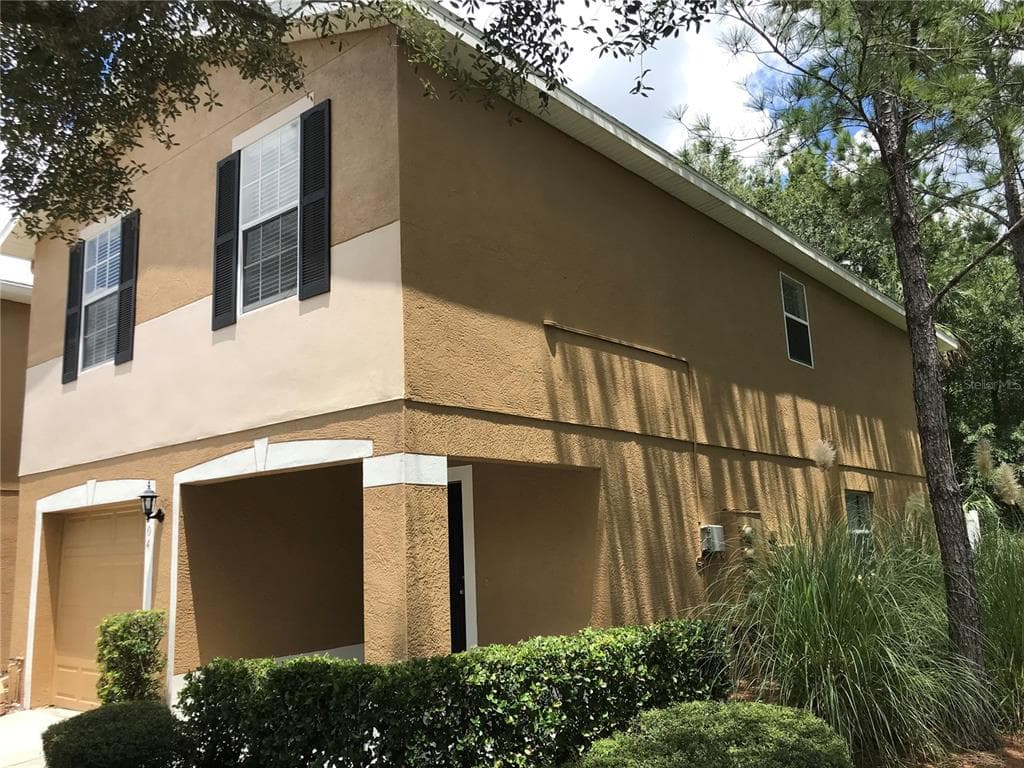 4104 WINDING RIVER WAY LAND O LAKES, FL 34639