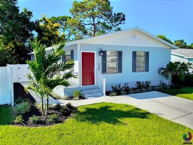 546 86TH AVENUE N ST PETERSBURG, FL 33702