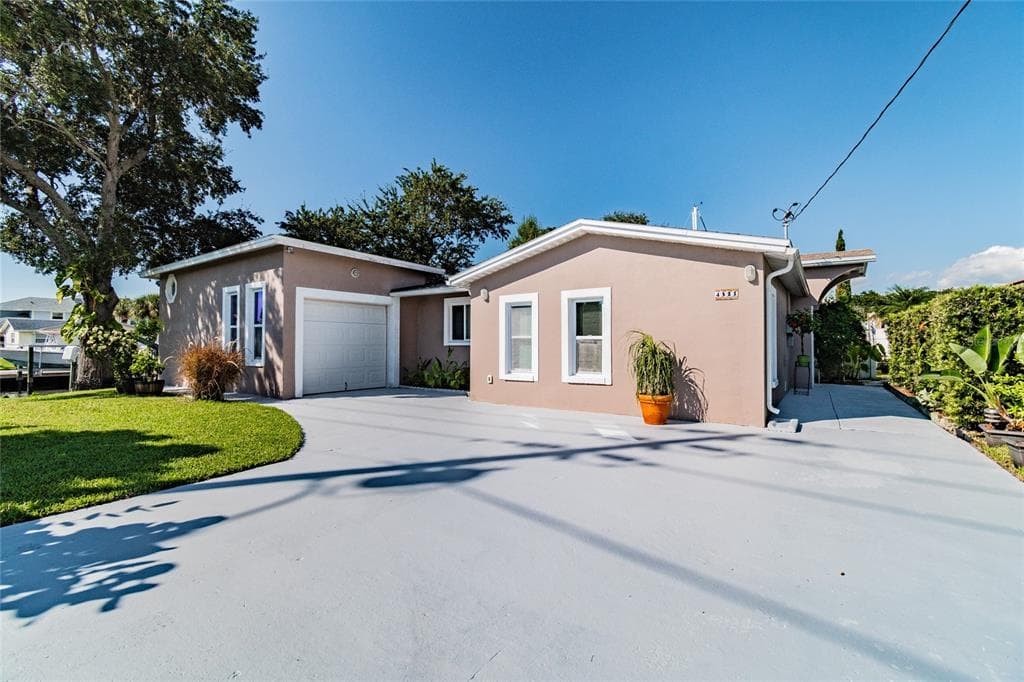 4321 FLORAMAR TERRACE NEW PORT RICHEY, FL 34652