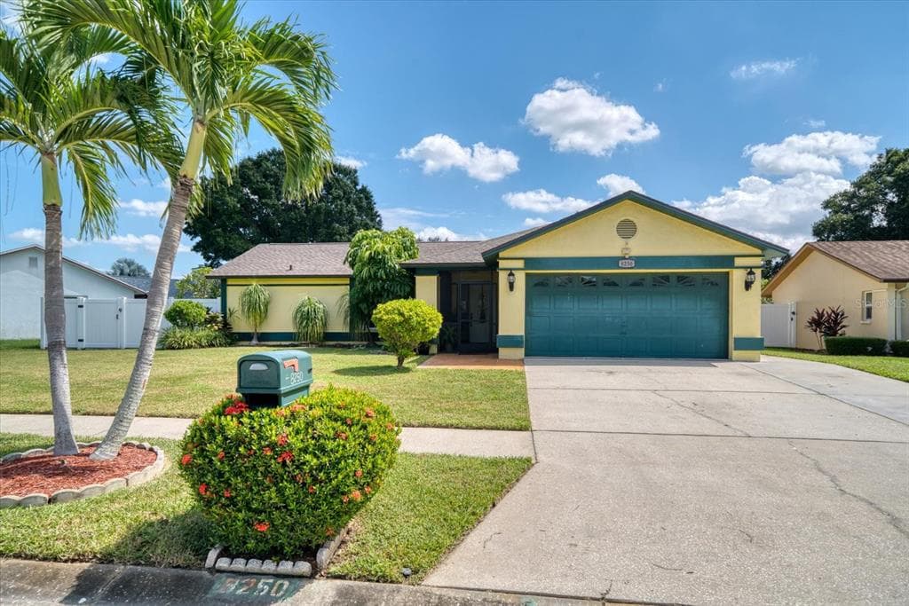 8250 124TH TERRACE LARGO, FL 33773