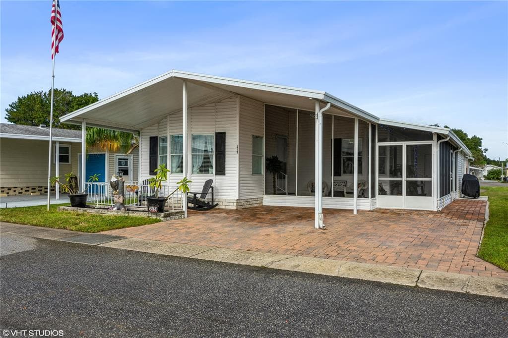 219 DOLPHIN DRIVE N OLDSMAR, FL 34677