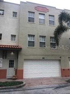658 SIREN WIND LANE