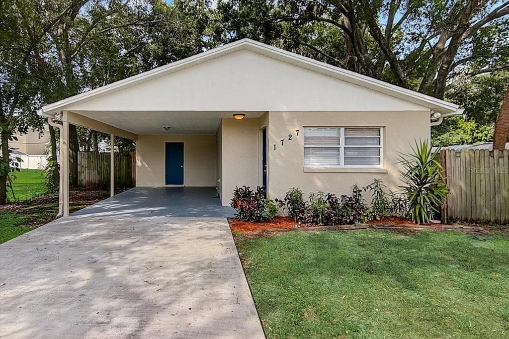 1727 W SPRUCE STREET TAMPA, FL 33607