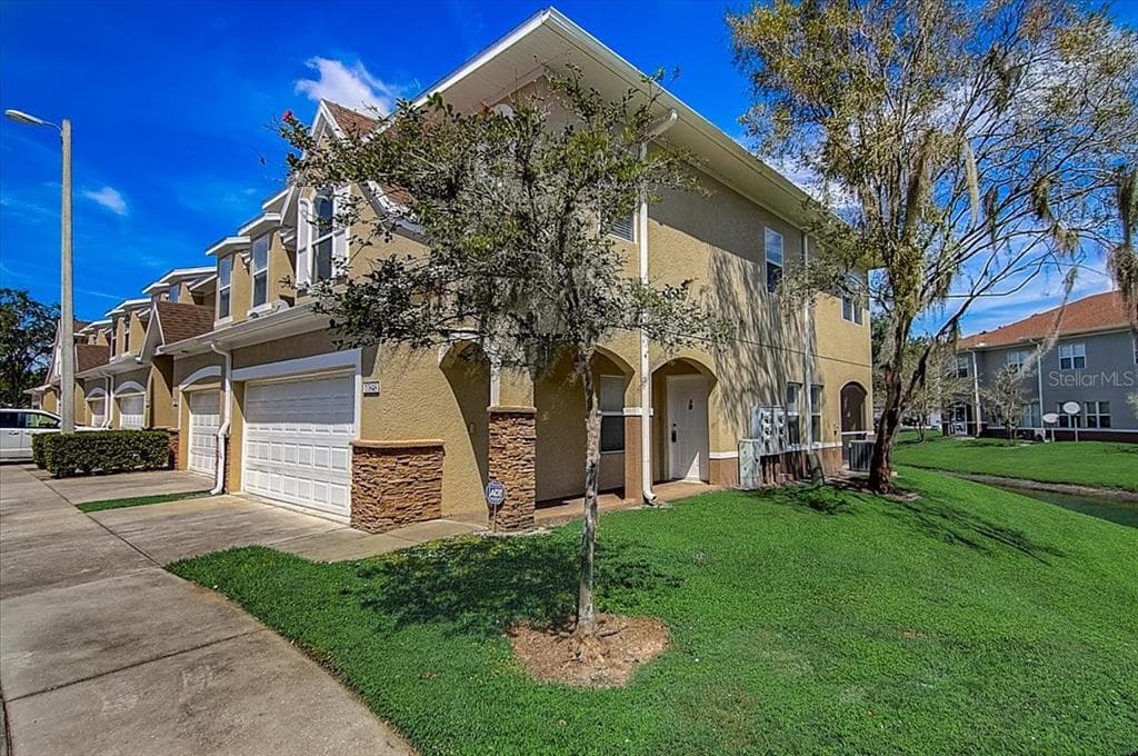 10848 DRAGONWOOD DRIVE TAMPA, FL 33647